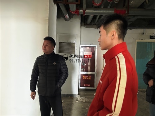 �y���k�����b���OӋ�Ŀ|�N���OӋ